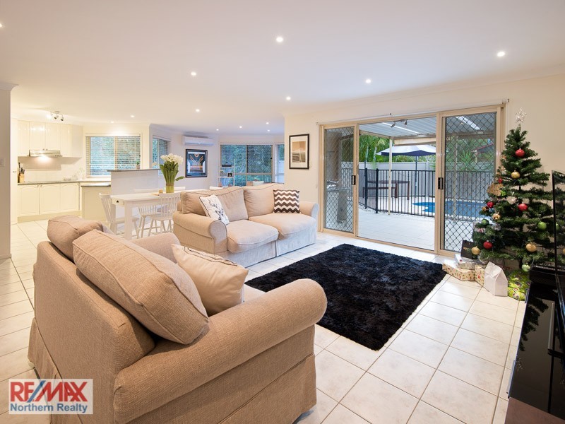 14 Phoenix Court, Eatons Hill QLD 4037