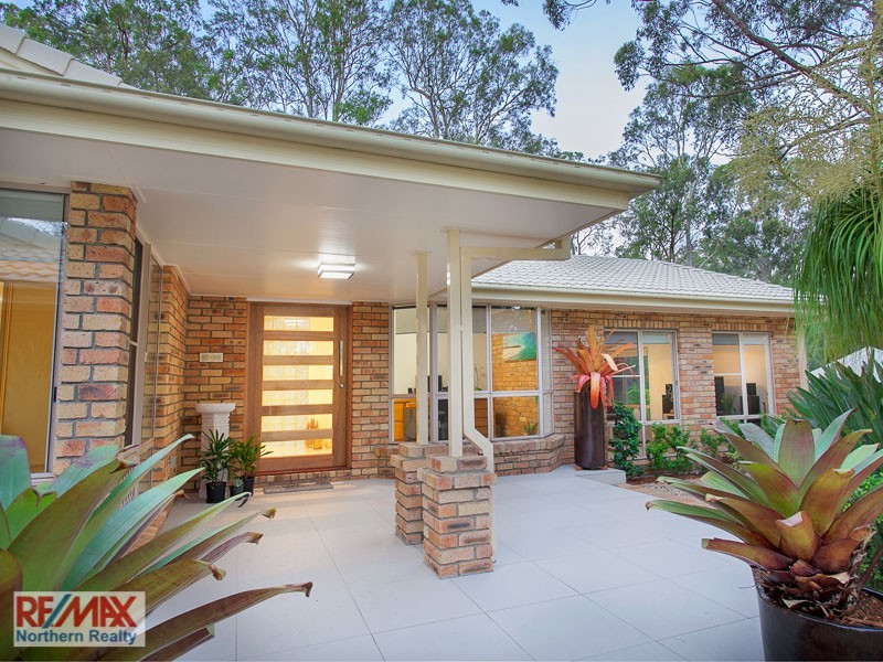 3 Montego Court, Eatons Hill QLD 4037