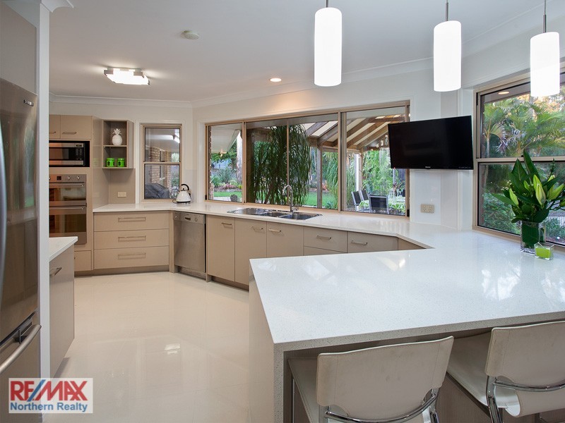 3 Montego Court, Eatons Hill QLD 4037