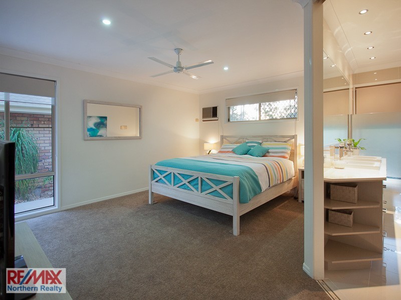 3 Montego Court, Eatons Hill QLD 4037