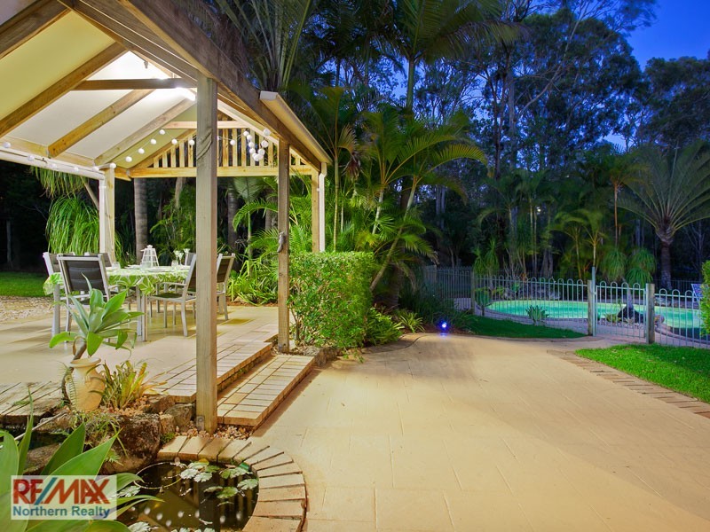 3 Montego Court, Eatons Hill QLD 4037