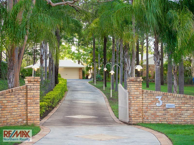 3 Montego Court, Eatons Hill QLD 4037