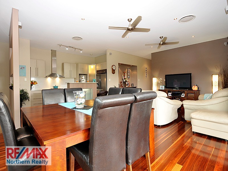 25 Toressian Place, Cashmere QLD 4500