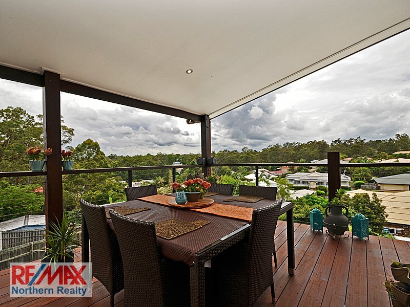 25 Toressian Place, Cashmere QLD 4500