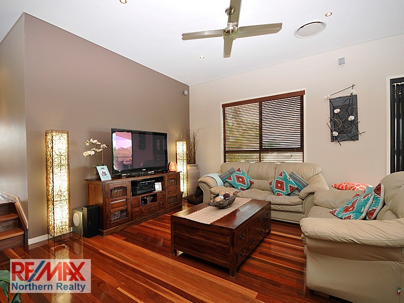 25 Toressian Place, Cashmere QLD 4500