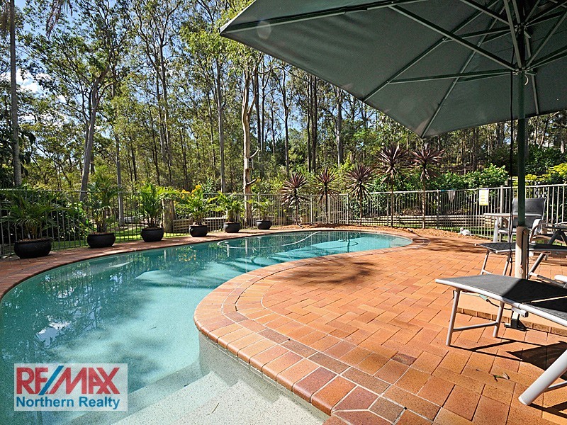 8 Barker Street, Cashmere QLD 4500