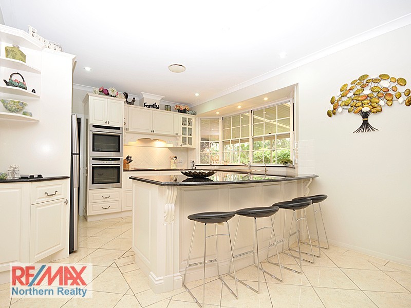 8 Barker Street, Cashmere QLD 4500