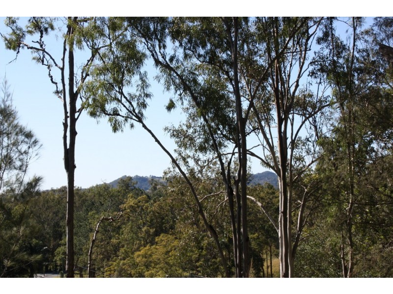 6 Lyell Court, Mount Samson QLD 4520