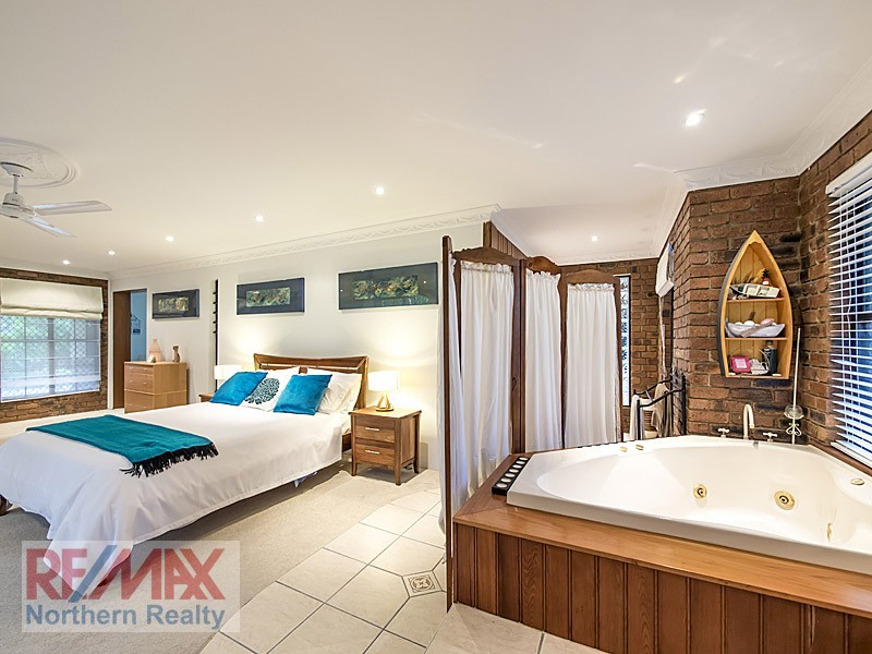 8 Terben St, Warner QLD 4500