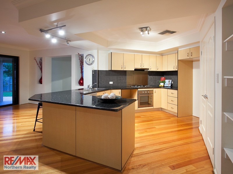 3 Fiesole Place, Bridgeman Downs QLD 4035