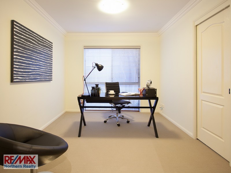 3 Fiesole Place, Bridgeman Downs QLD 4035