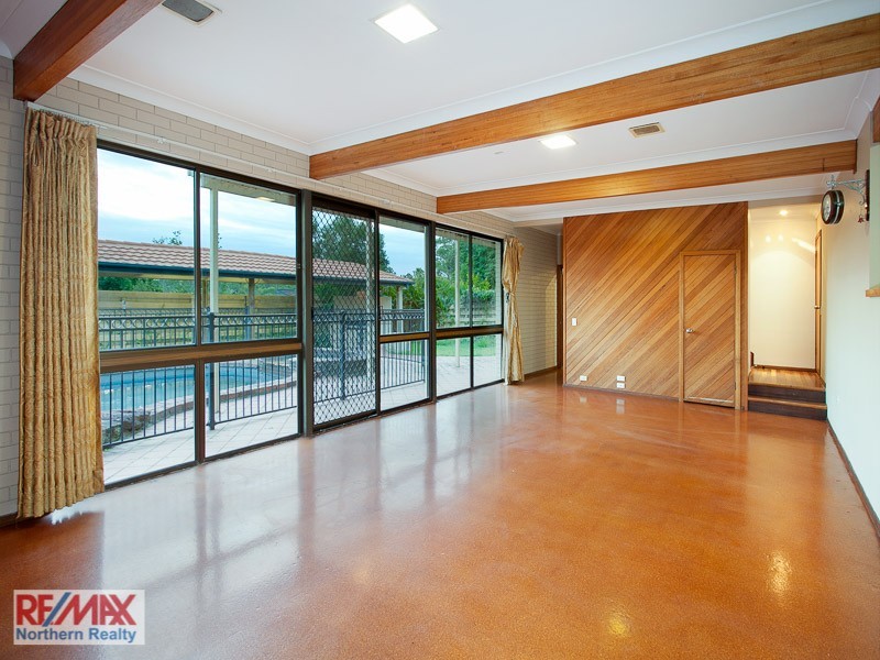 47 Kirkdale Road, Chapel Hill QLD 4069