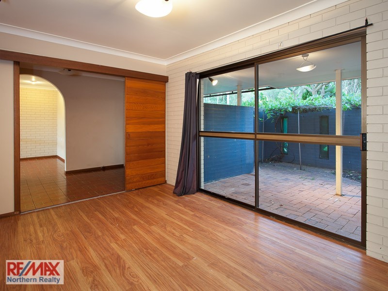 47 Kirkdale Road, Chapel Hill QLD 4069