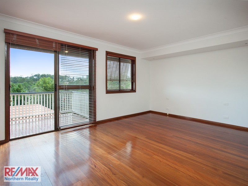 47 Kirkdale Road, Chapel Hill QLD 4069