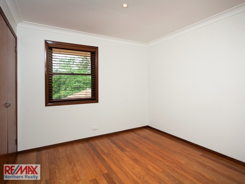 47 Kirkdale Road, Chapel Hill QLD 4069