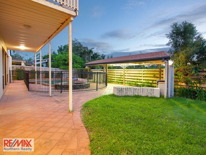 47 Kirkdale Road, Chapel Hill QLD 4069