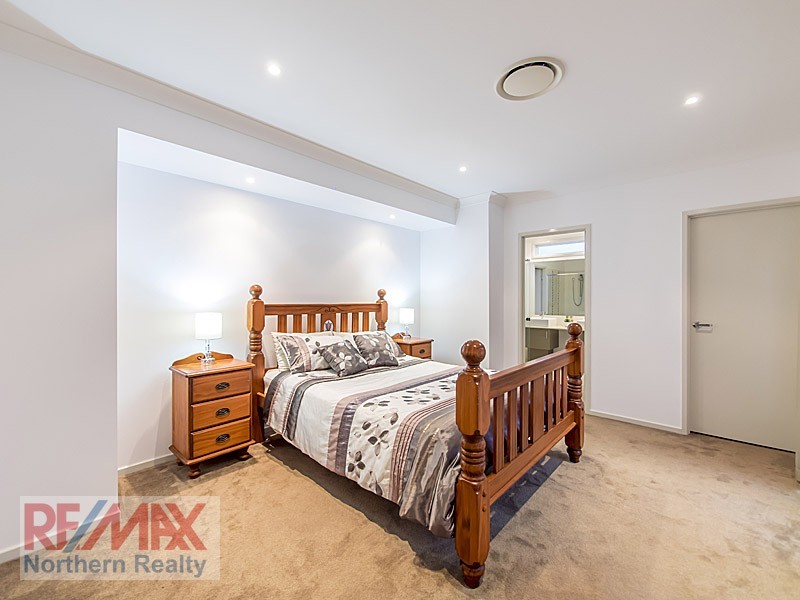 21 Bend Ct, Eatons Hill QLD 4037