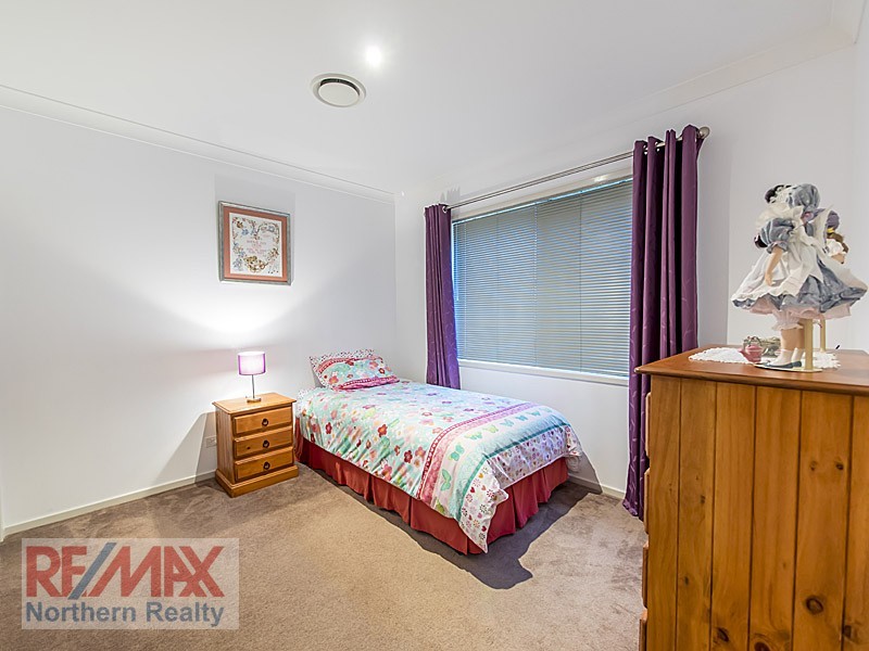 21 Bend Ct, Eatons Hill QLD 4037