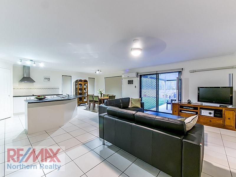 29 Swan Pde, Warner QLD 4500