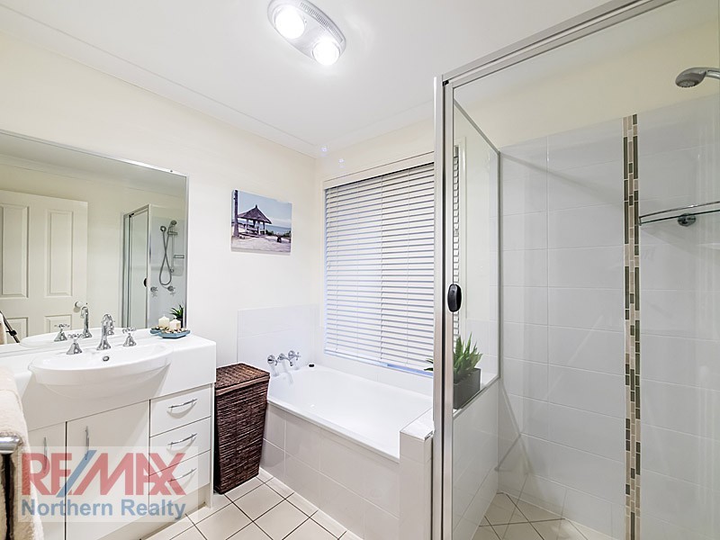 29 Swan Pde, Warner QLD 4500