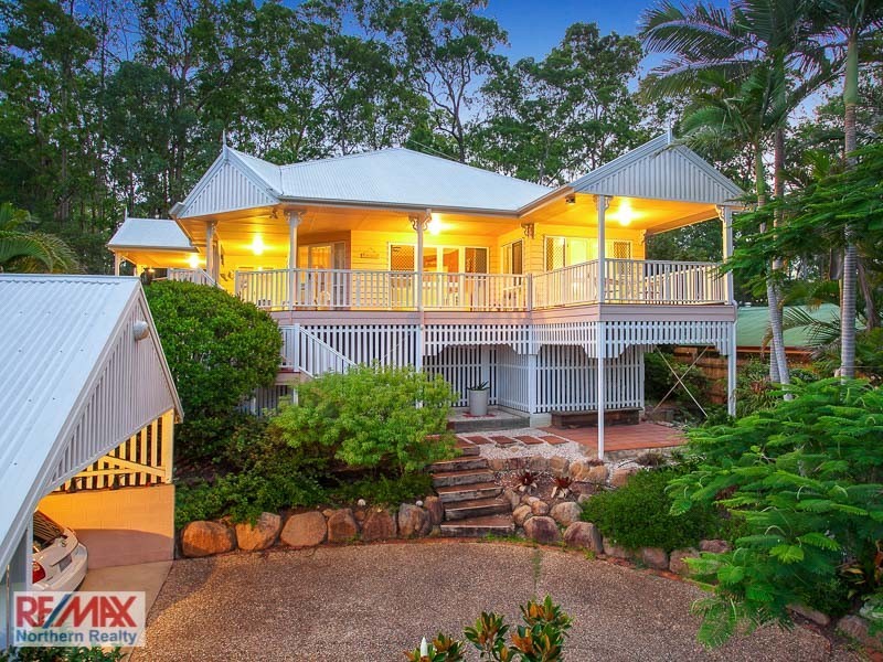 32 Peterson Place, Bridgeman Downs QLD 4035