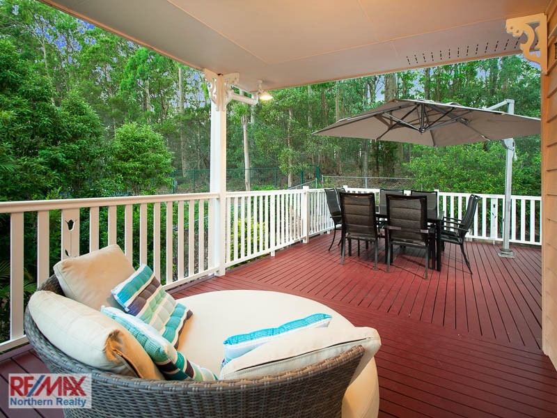 32 Peterson Place, Bridgeman Downs QLD 4035