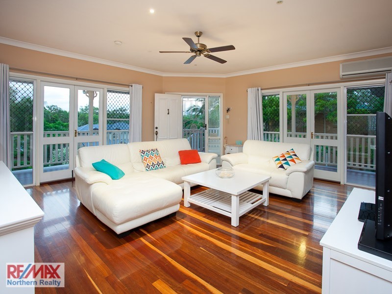 32 Peterson Place, Bridgeman Downs QLD 4035