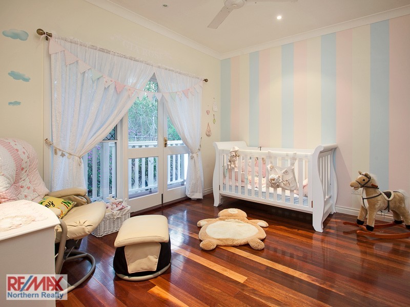 32 Peterson Place, Bridgeman Downs QLD 4035