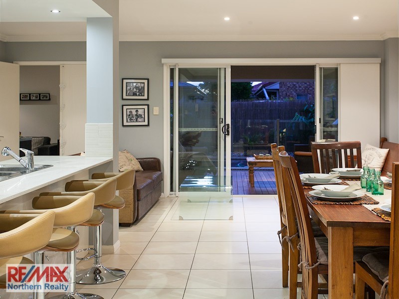 7 Whitebeech Court, North Lakes QLD 4509