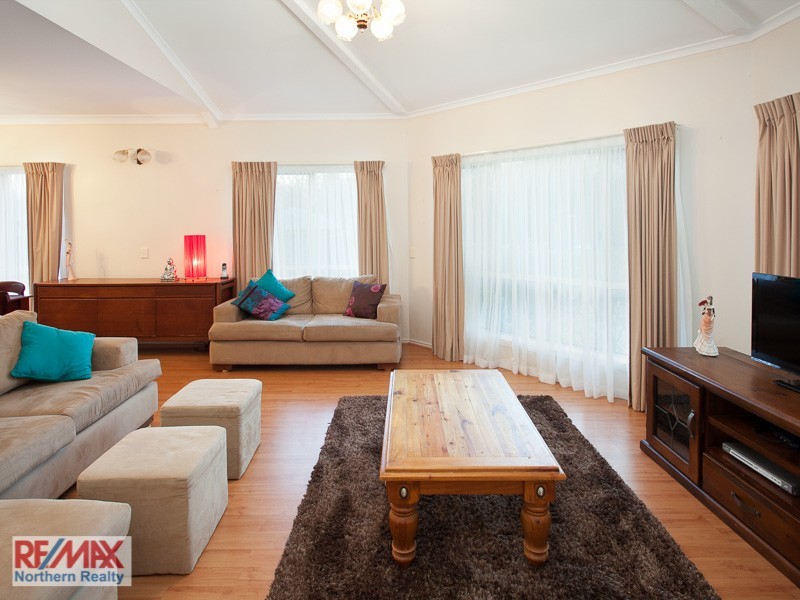 3 Mathew Close, Albany Creek QLD 4035