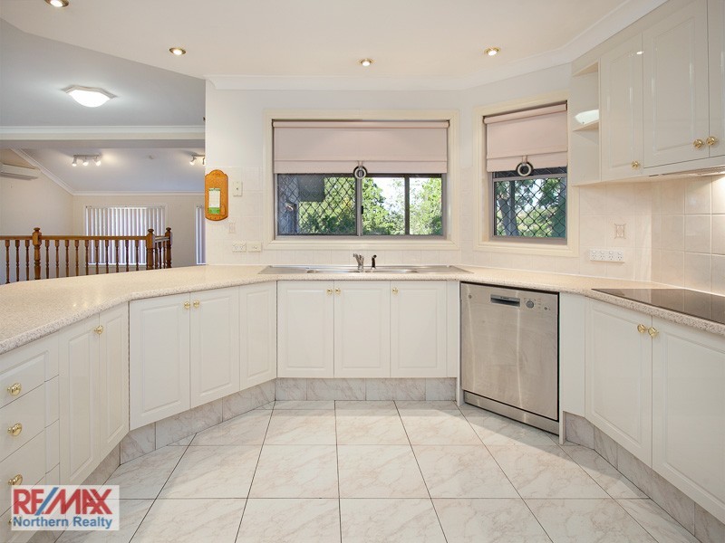 3 Mathew Close, Albany Creek QLD 4035