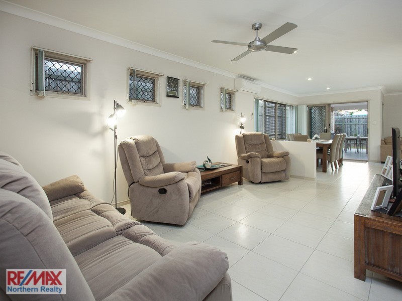 10 Wilkinson Court, Warner QLD 4500