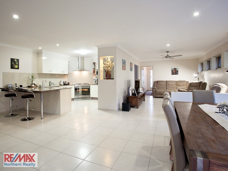 10 Wilkinson Court, Warner QLD 4500