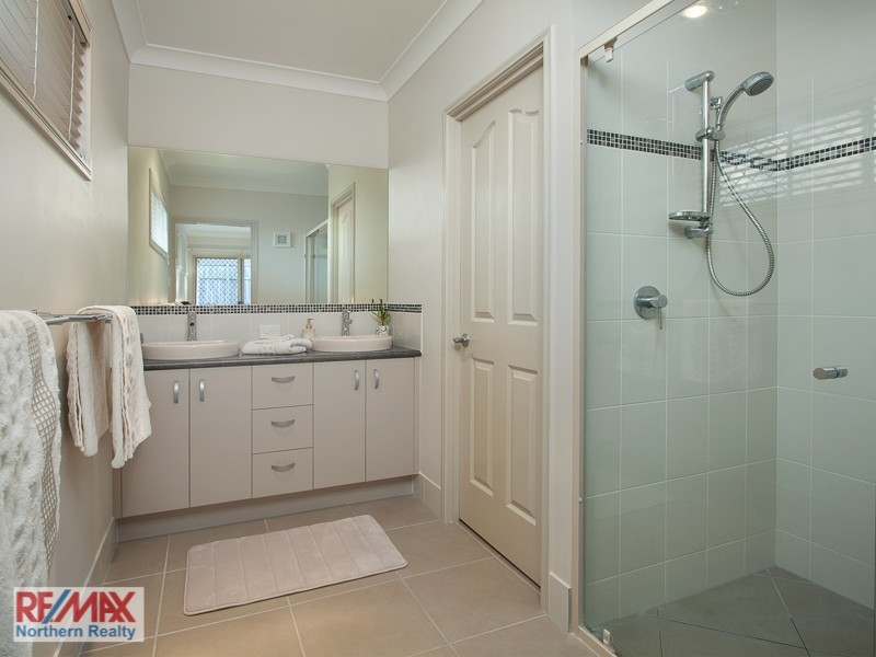 10 Wilkinson Court, Warner QLD 4500