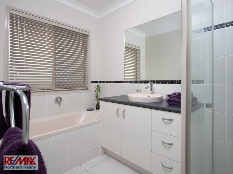 10 Wilkinson Court, Warner QLD 4500