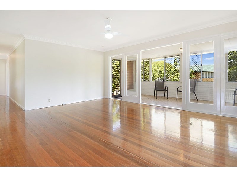 11 Mayled Street, Chermside West QLD 4032