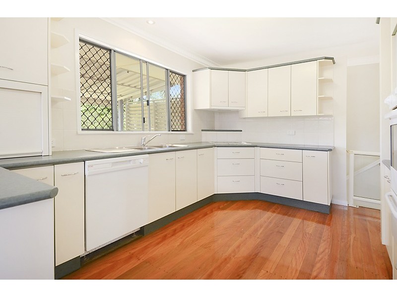 11 Mayled Street, Chermside West QLD 4032