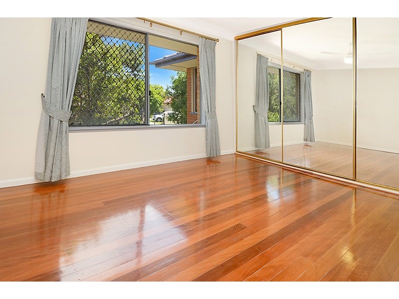 11 Mayled Street, Chermside West QLD 4032