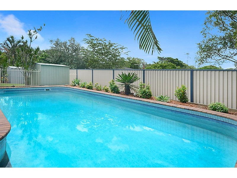 11 Mayled Street, Chermside West QLD 4032