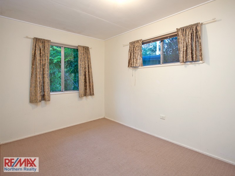 27 Bowen Avenue, Albany Creek QLD 4035