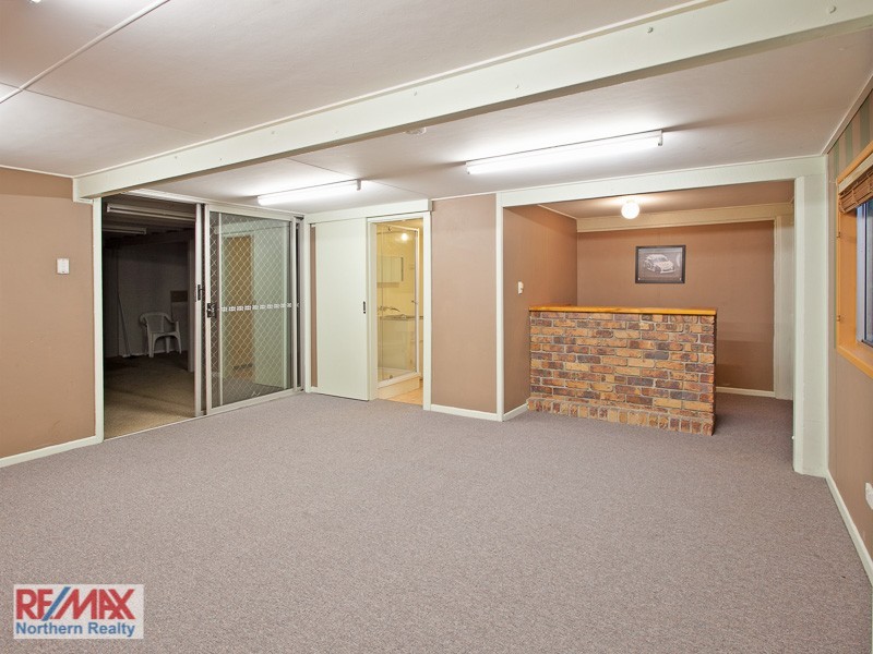 27 Bowen Avenue, Albany Creek QLD 4035