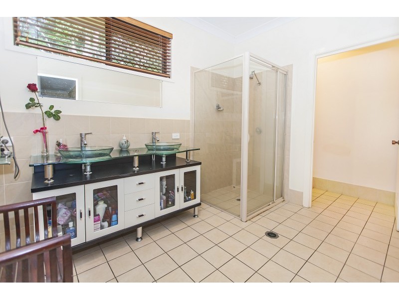 1 Dawneta Court, Warner QLD 4500