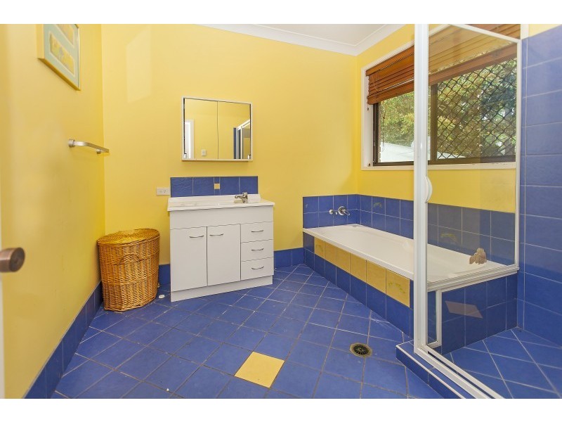 1 Dawneta Court, Warner QLD 4500