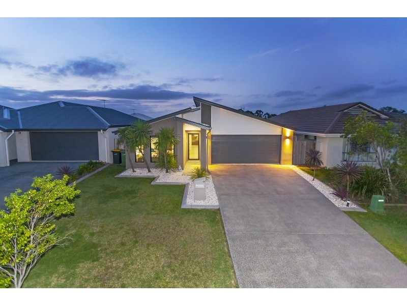 32 Ballyalla Crescent, Warner QLD 4500