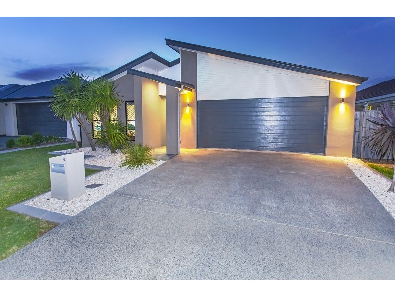 32 Ballyalla Crescent, Warner QLD 4500