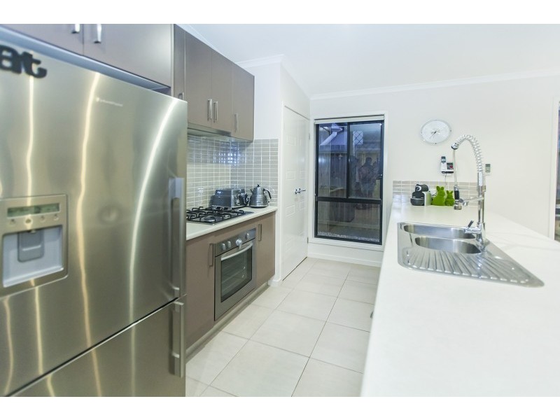 32 Ballyalla Crescent, Warner QLD 4500