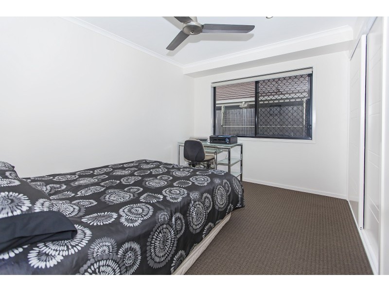 32 Ballyalla Crescent, Warner QLD 4500