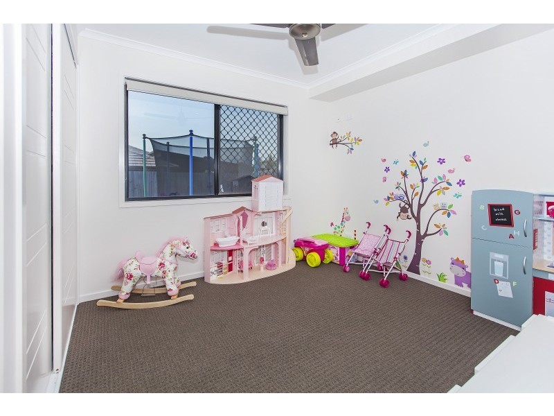 32 Ballyalla Crescent, Warner QLD 4500