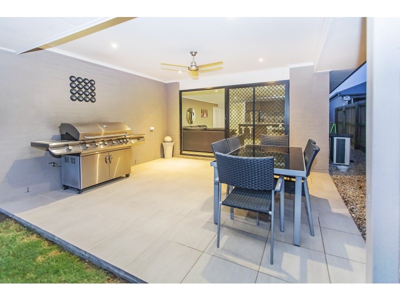 32 Ballyalla Crescent, Warner QLD 4500