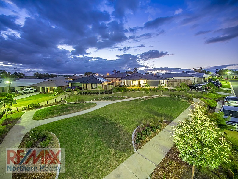 12 Emily St, Warner QLD 4500